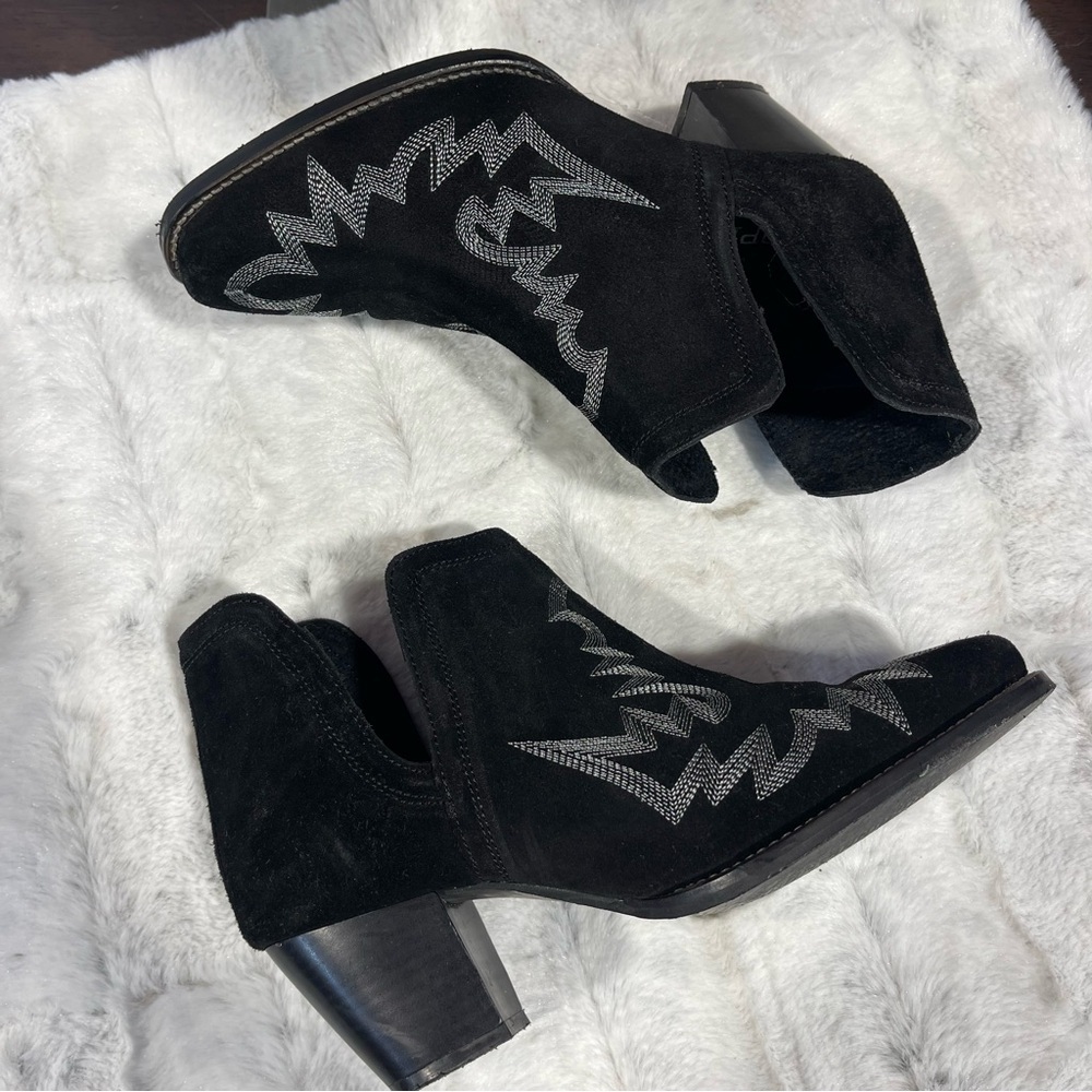 Roper Black Suede Ankle Boots with Silver Accents size 7